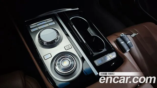 Genesis G80 RG3 — Фото автомобиля 12