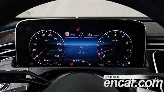 Mercedes-Benz E-Class — Фото автомобиля 8