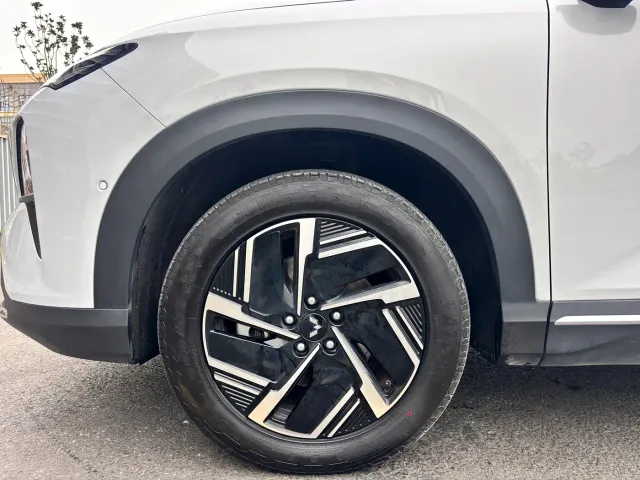 Wuling Starlight S — Фото автомобиля 12