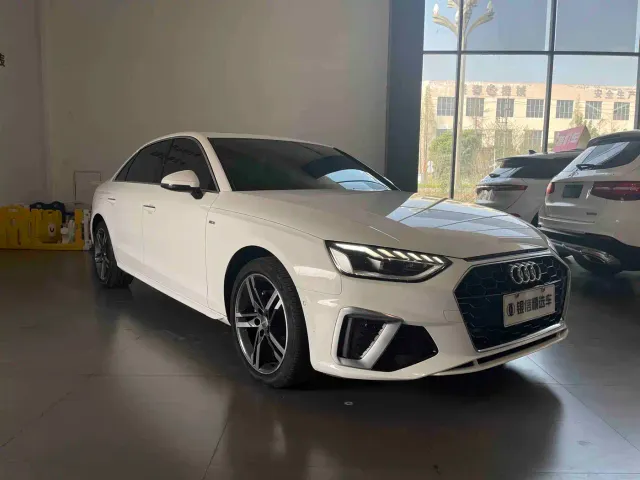 Audi A4L — Фото автомобиля 5