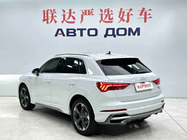 Audi Q3 — Фото автомобиля 4