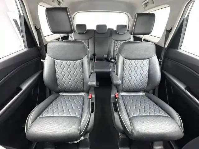 Wuling Jiachen — Фото автомобиля 15