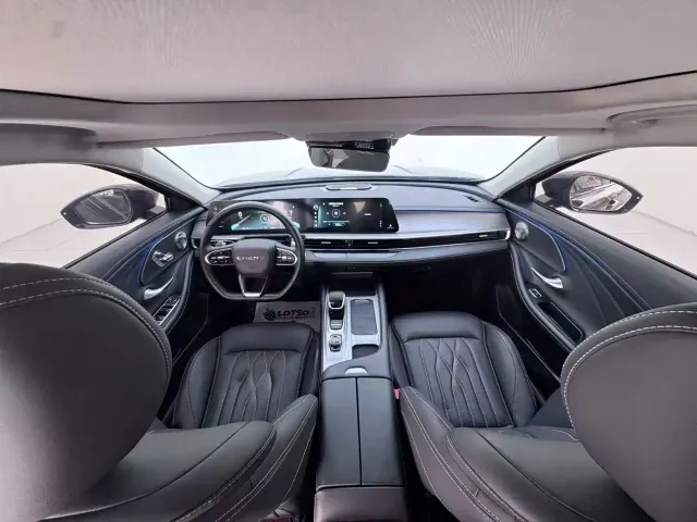 Chery Arrizo 8 — Фото автомобиля 5