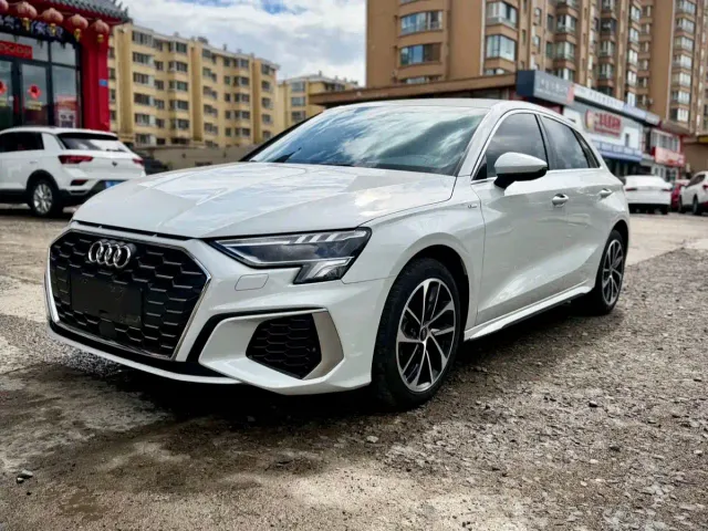 Фотография автомобиля — Audi A3