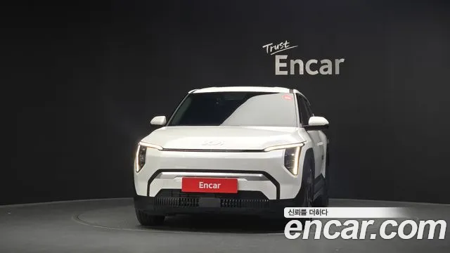 Kia EV3 — Фото автомобиля 3