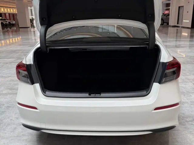 Honda Civic — Фото автомобиля 8