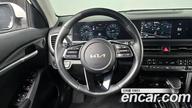 Kia Seltos Новый Seltos Бензин 2.0 2WD — Фото автомобиля 13