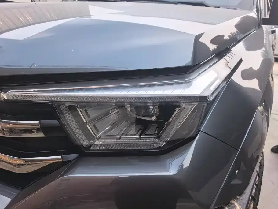 Tank Tank 400 New Energy 2024 Hi4-T Off-Road Edition — Фото автомобиля 5
