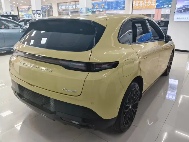 Leapmotor Lafa 5 — Фото автомобиля 20