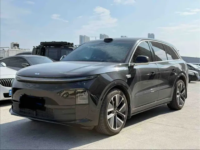 Li Auto L6 — Фото автомобиля 3