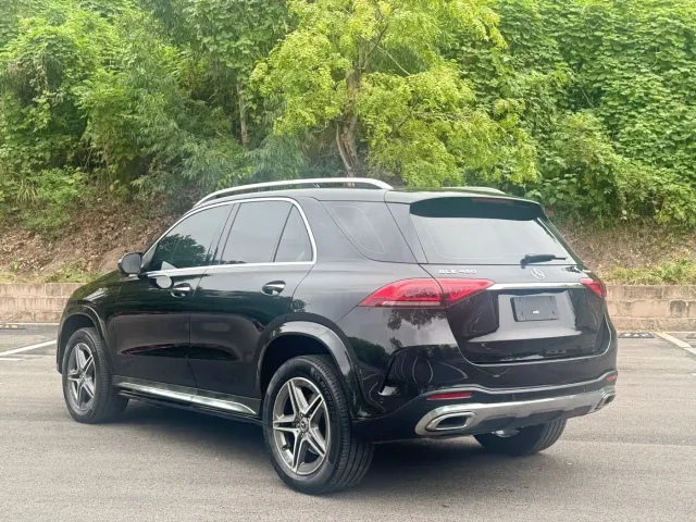 Mercedes-Benz GLE-Class — Фото автомобиля 4