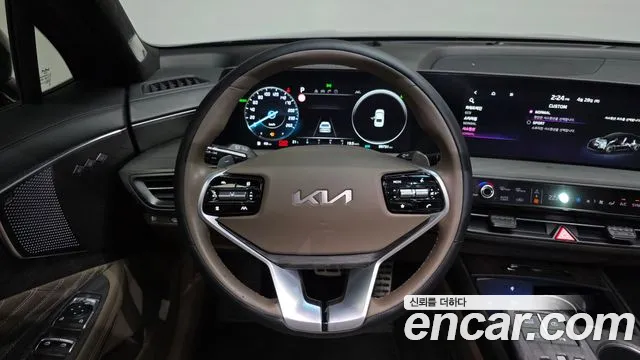 Kia K8 — Фото автомобиля 11