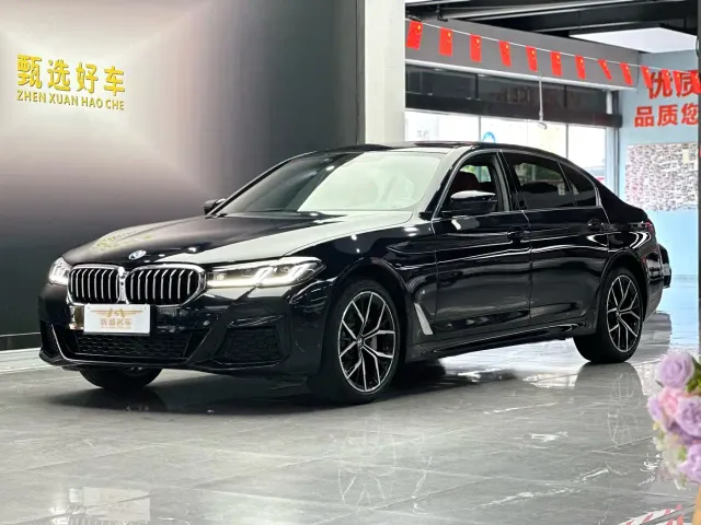 Фотография автомобиля — BMW 5 Series