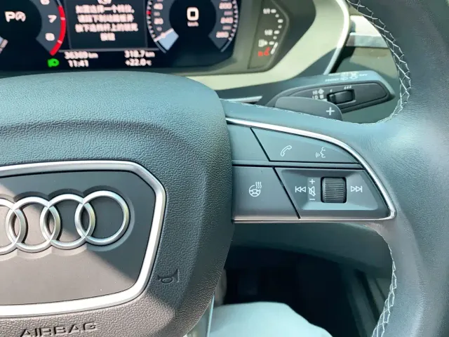 Audi Q3 — Фото автомобиля 14