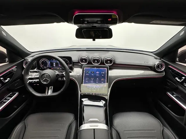 Mercedes-Benz C-Class — Фото автомобиля 9
