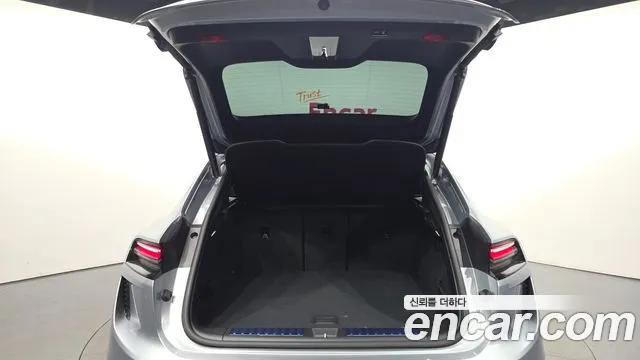 Porsche Macan — Фото автомобиля 20