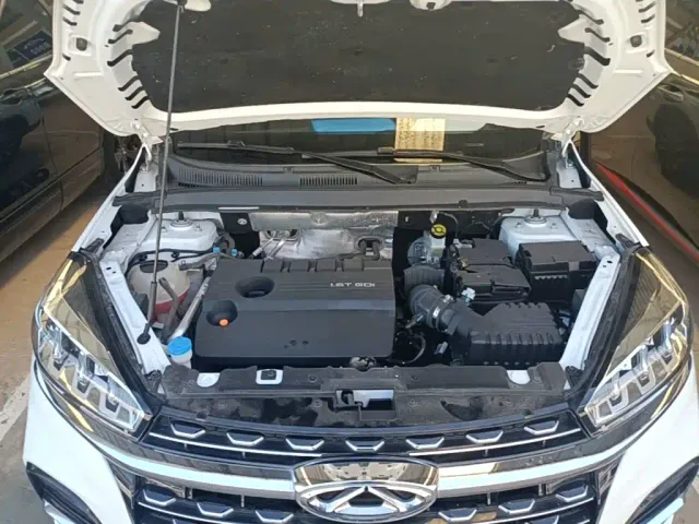 Chery Tiggo 8 — Фото автомобиля 19