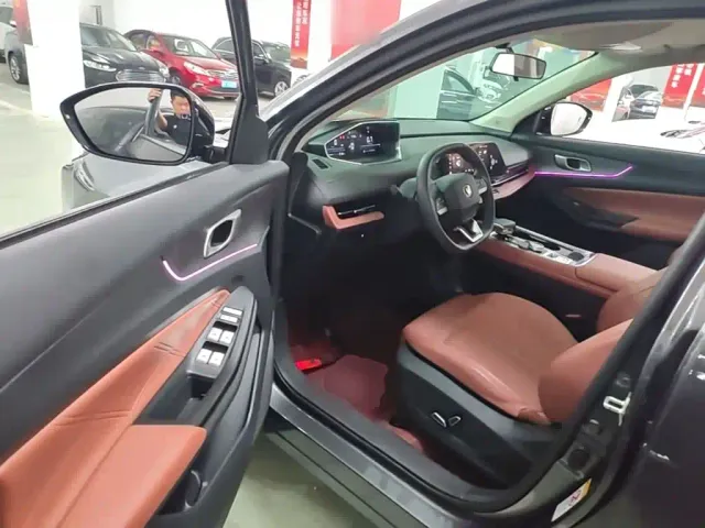 Changan CS55 Plus — Фото автомобиля 15
