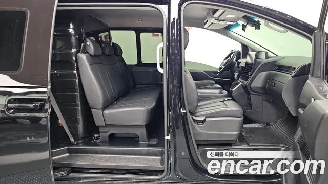 Hyundai Staria — Фото автомобиля 16
