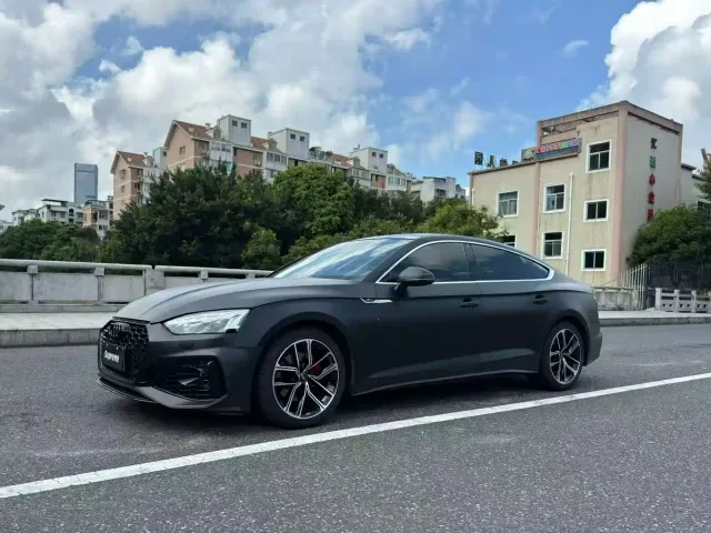 Фотография автомобиля — Audi A5