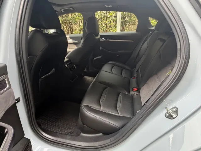 Geely Xingrui — Фото автомобиля 6