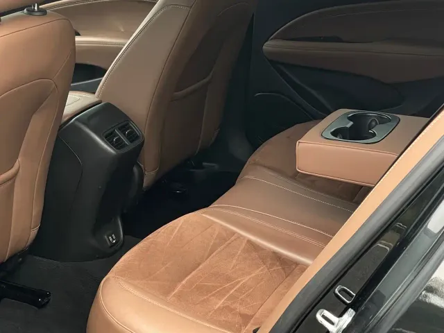 Buick Regal — Фото автомобиля 5