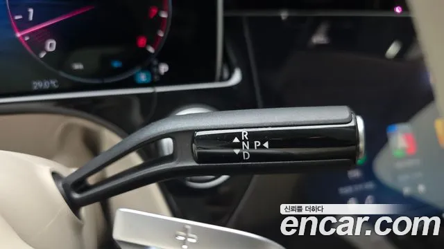 Mercedes-Benz E-Class E-класс W214 E300 4MATIC Exclusive — Фото автомобиля 9