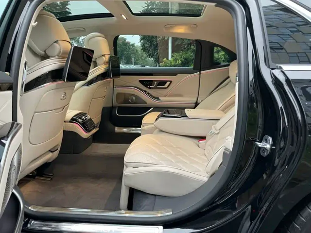 Mercedes-Benz Maybach S-Class — Фото автомобиля 12