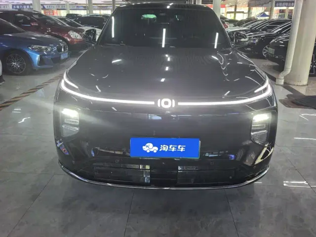 Changan Qiyuan Q07 — Фото автомобиля 2
