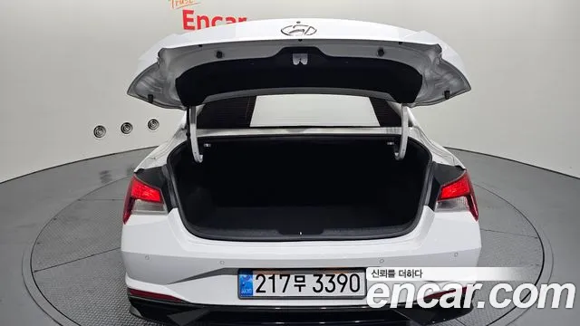 Hyundai Avante — Фото автомобиля 26