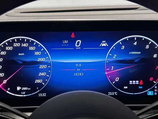 Mercedes-Benz GLC-Class — Фото автомобиля 13