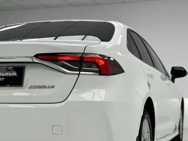 Toyota Corolla — Фото автомобиля 14