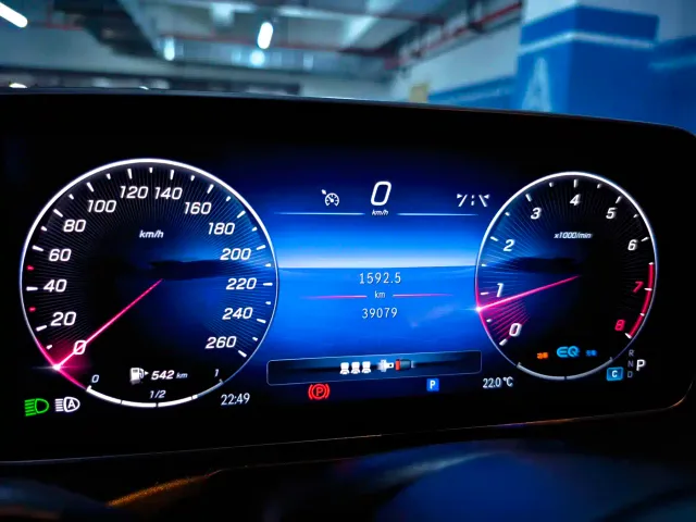 Mercedes-Benz C-Class — Фото автомобиля 9