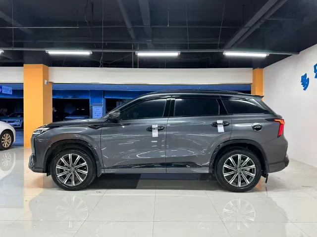 Changan CS75 Plus — Фото автомобиля 9