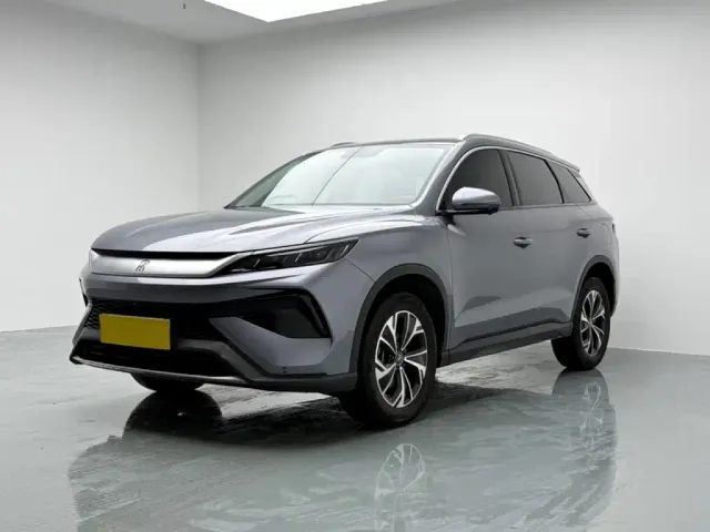 Фотография автомобиля — BYD Song Pro