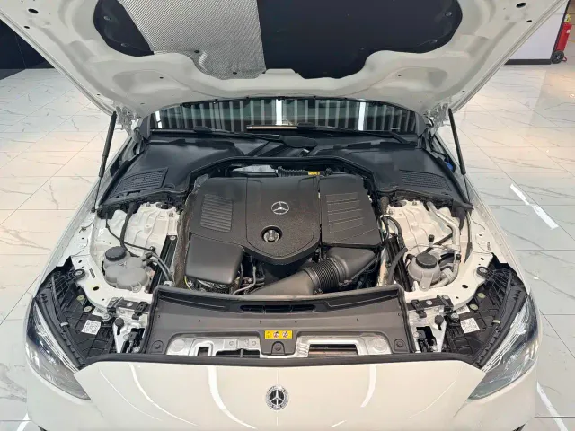 Mercedes-Benz C-Class — Фото автомобиля 12