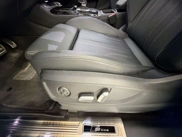 Audi Q5L — Фото автомобиля 15