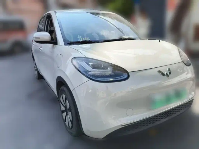 Wuling Bingo — Фото автомобиля 3