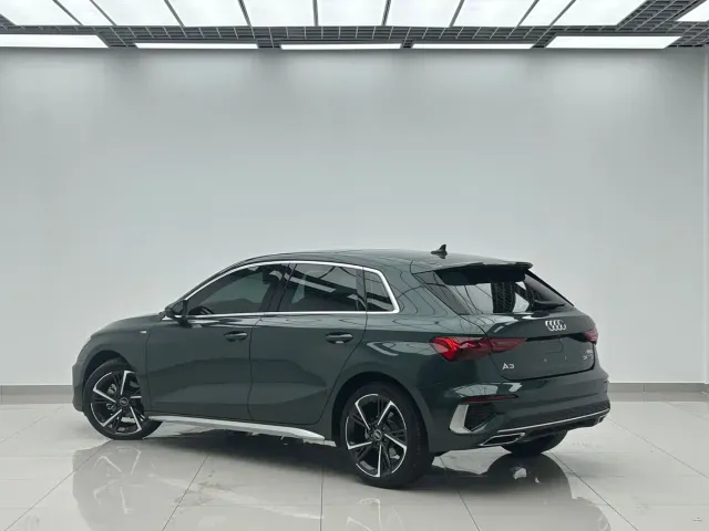 Audi A3 — Фото автомобиля 4