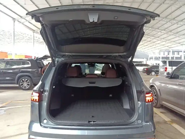 Geely Xingyue L — Фото автомобиля 18
