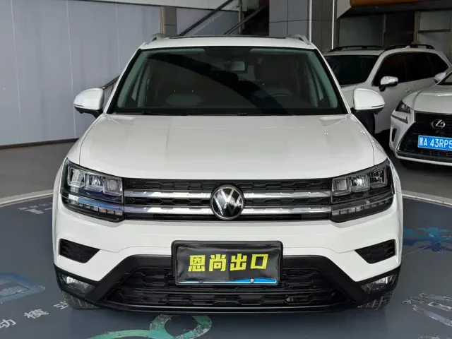 Volkswagen Tharu — Фото автомобиля 2