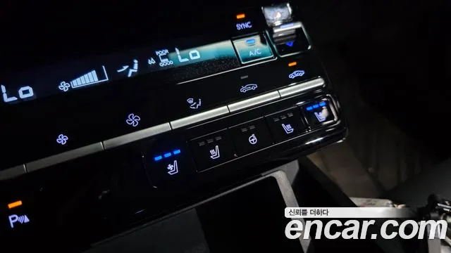 Hyundai Grandeur Grandeur (GN7) 3.5 LPG 2WD (Такси) — Фото автомобиля 13
