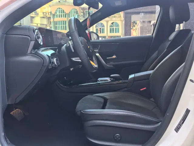Mercedes-Benz A-Class — Фото автомобиля 9
