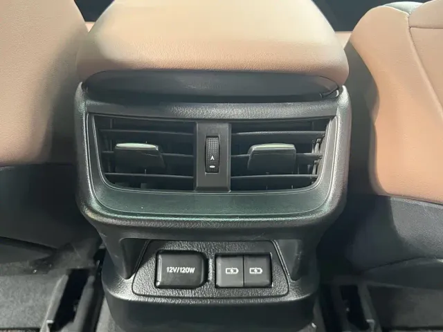 Lexus ES — Фото автомобиля 26