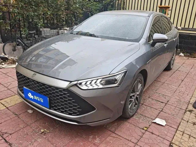 Фотография автомобиля — BYD Qin PLUS