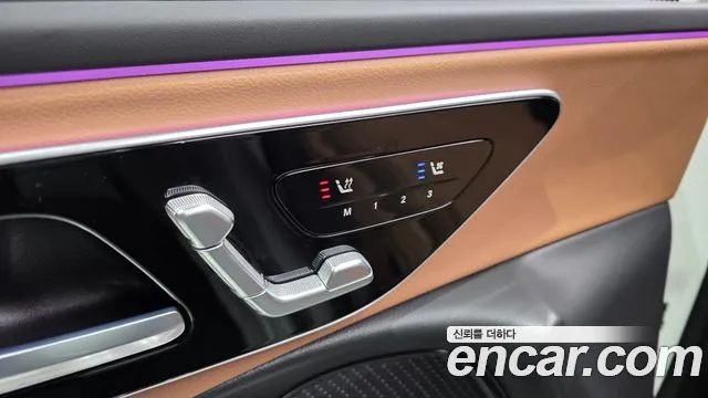 Mercedes-Benz E-Class — Фото автомобиля 27