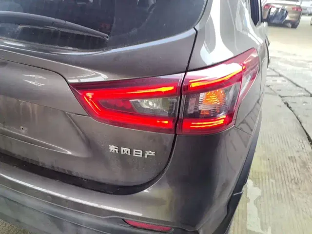 Nissan Qashqai — Фото автомобиля 7