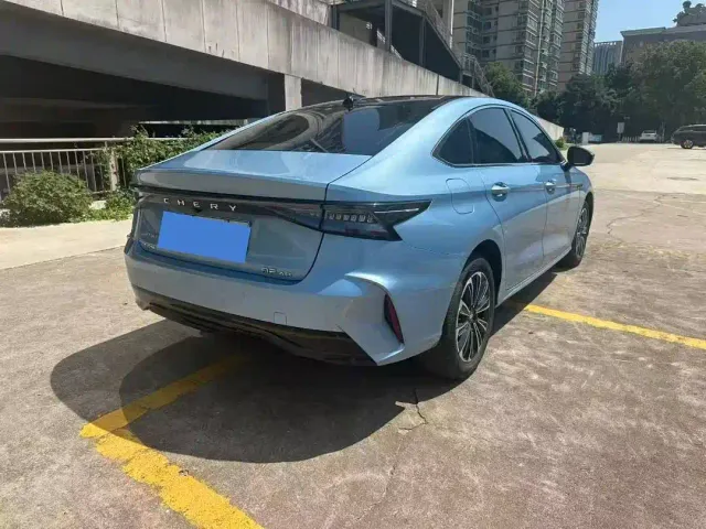 Chery Fulwin A8 — Фото автомобиля 8