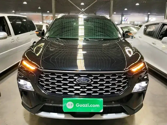 Ford Lingrui — Фото автомобиля 2