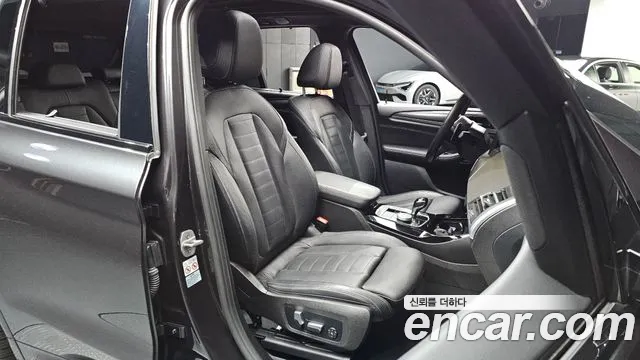 BMW X3 xDrive 20i M Sport — Фото автомобиля 16